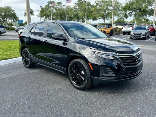 Mosaic Black Metallic 2024 Chevrolet Equinox LS