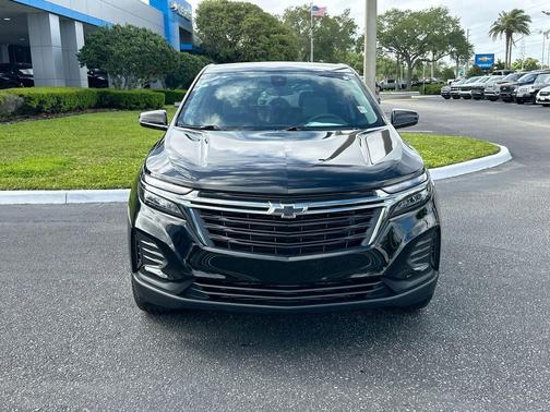 Mosaic Black Metallic 2024 Chevrolet Equinox LS