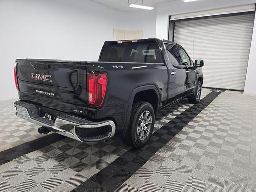 Onyx Black 2026 GMC Sierra 1500 SLT