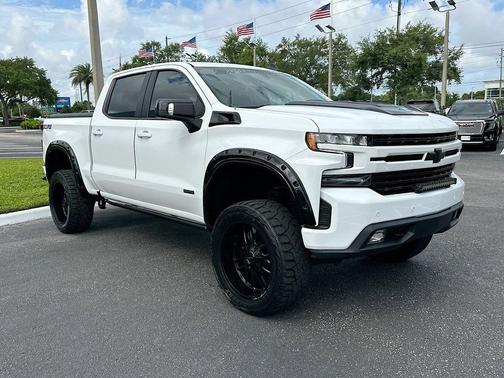 Summit White 2021 Chevrolet Silverado 1500 RST
