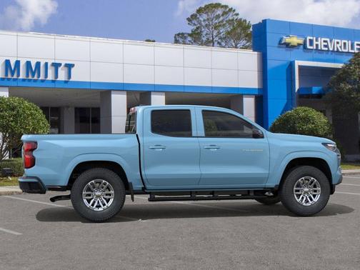 Metallic 2026 Chevrolet Colorado LT