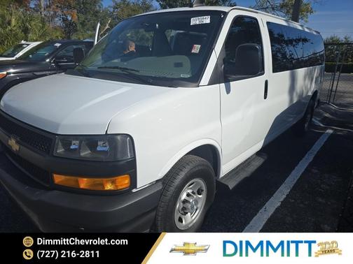 2023 Chevrolet Express 3500 LS