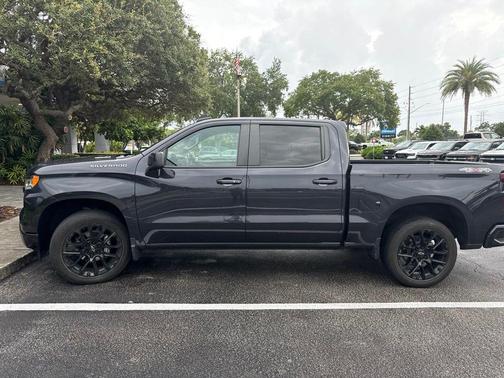 Dark Ash Metallic 2024 Chevrolet Silverado 1500 RST