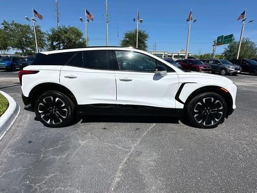 Summit White 2024 Chevrolet Blazer EV RS