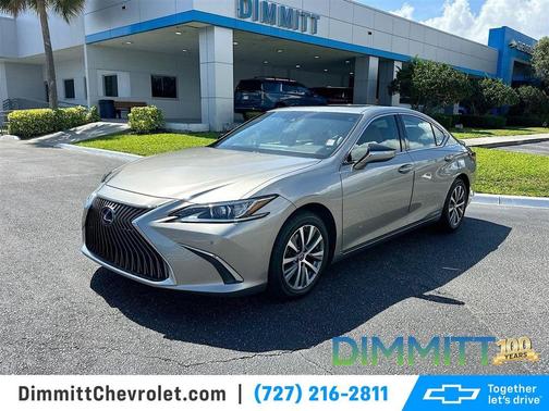 Silver 2021 Lexus ES 300h 300H