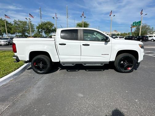 Summit White 2019 Chevrolet Colorado LT
