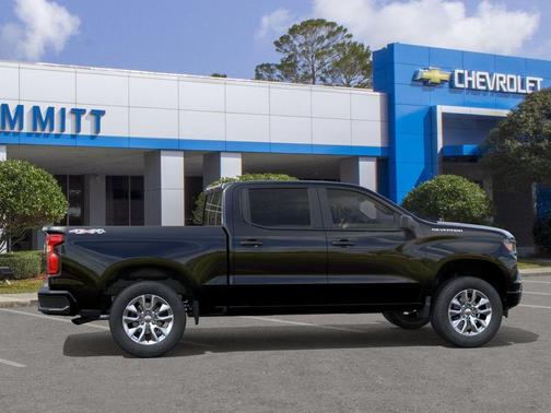 Black 2026 Chevrolet Silverado 1500 Custom