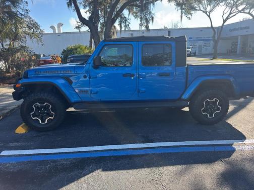 2021 Jeep Gladiator Sport