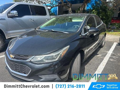 Mosaic Black Metallic 2017 Chevrolet Cruze LT