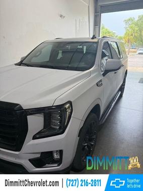 Onyx Black 2023 GMC Yukon XL SLT