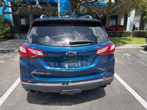 Pacific Blue Metallic 2020 Chevrolet Equinox 2LT