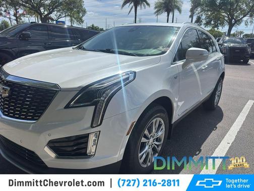 Crystal White Tri-Coat 2022 Cadillac XT5 Premium Luxury