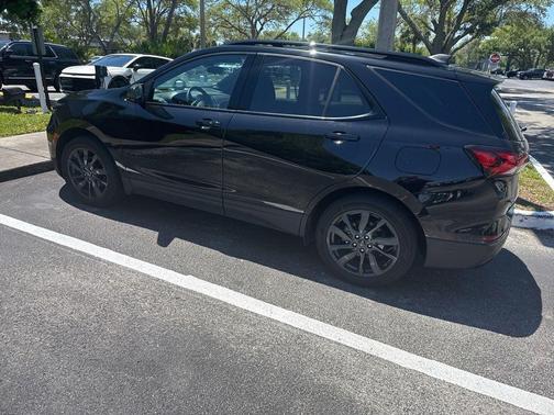 Mosaic Black Metallic 2023 Chevrolet Equinox RS