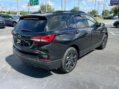 Mosaic Black Metallic 2023 Chevrolet Equinox RS