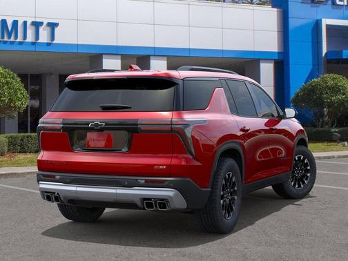 Radiant Red 2026 Chevrolet Traverse Z71
