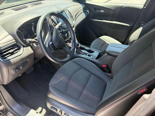 Mosaic Black Metallic 2023 Chevrolet Equinox RS