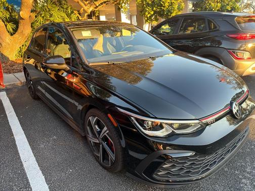 2024 Volkswagen Golf GTI 2.0T SE