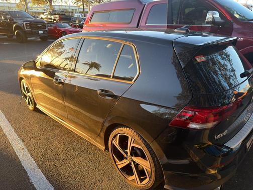 2024 Volkswagen Golf GTI 2.0T SE