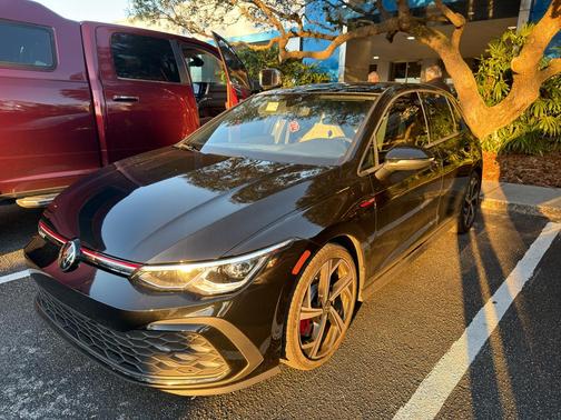 2024 Volkswagen Golf GTI 2.0T SE