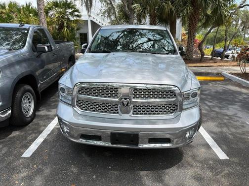Bright Silver Clearcoat Metallic 2017 RAM 1500 Laramie
