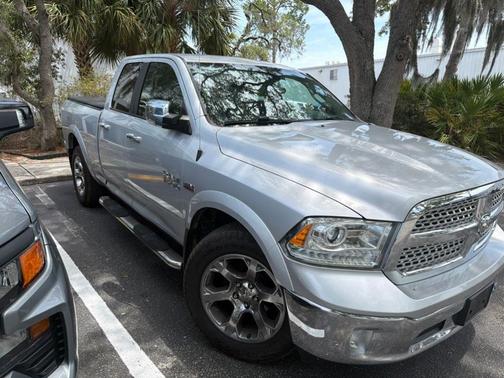 Bright Silver Clearcoat Metallic 2017 RAM 1500 Laramie