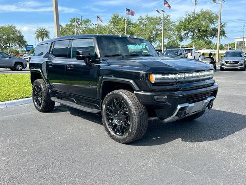 Black 2025 GMC HUMMER EV SUV 3X