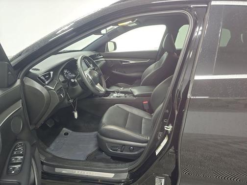 Black Obsidian 2023 INFINITI QX55 LUXE