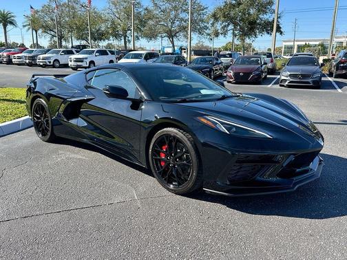 2023 Chevrolet Corvette Stingray w/2LT