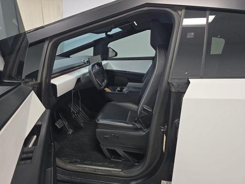 Silver 2024 Tesla Cybertruck Base