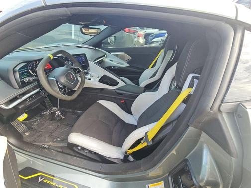 Gray Metallic 2023 Chevrolet Corvette Stingray w/2LT