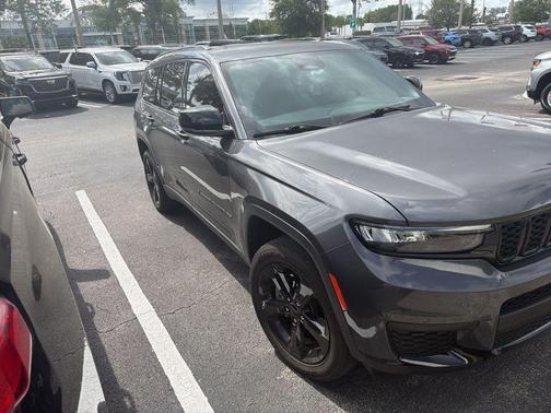 Metallic 2023 Jeep Grand Cherokee L Laredo