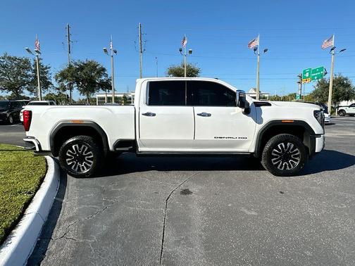 2025 GMC Sierra 2500 Denali Ultimate