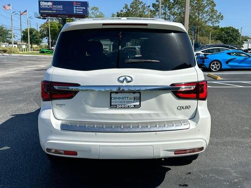 Aspen White 2024 INFINITI QX80 SENSORY