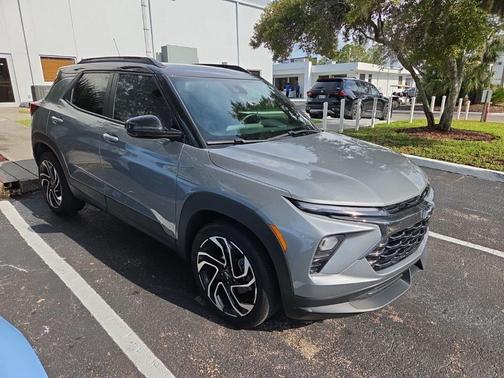 Sterling Gray Metallic 2024 Chevrolet Trailblazer RS