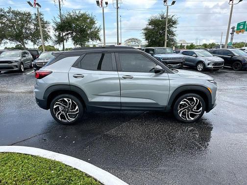 Sterling Gray Metallic 2024 Chevrolet Trailblazer RS