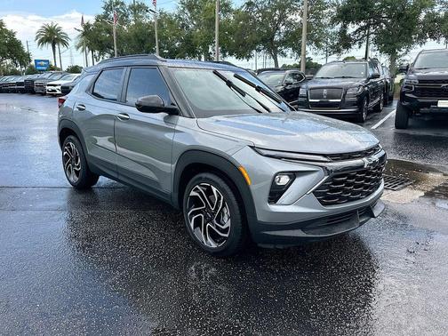 Sterling Gray Metallic 2024 Chevrolet Trailblazer RS
