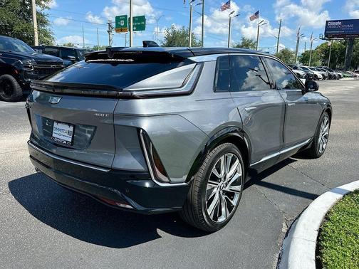 Satin Steel Metallic 2023 Cadillac LYRIQ Luxury