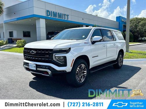 Iridescent Pearl Tricoat 2025 Chevrolet Suburban Z71