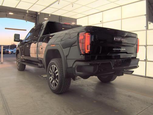 2022 GMC Sierra 2500 AT4