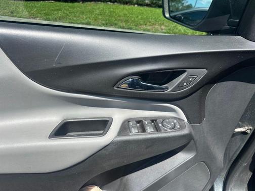 Nightfall Gray Metallic 2020 Chevrolet Equinox LS