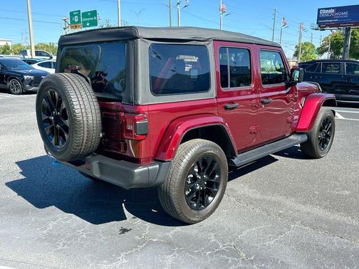 Snazzberry Pearlcoat 2022 Jeep Wrangler Unlimited 4xe Sahara