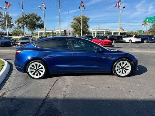2023 Tesla Model 3 Base