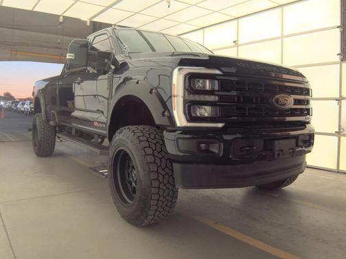 2024 Ford F-350 Lariat Super Duty