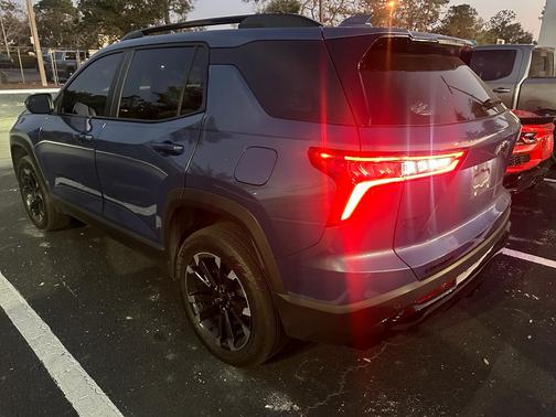 2025 Chevrolet Equinox RS