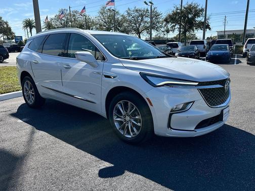 2022 Buick Enclave Avenir