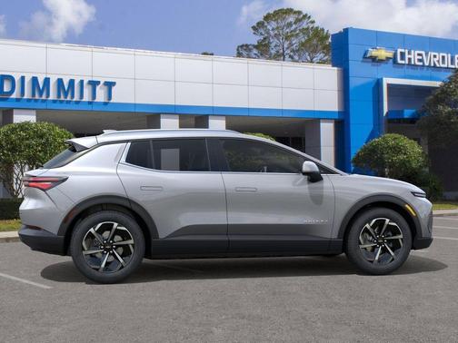 Sterling Gray Metallic 2026 Chevrolet Equinox EV LT 2