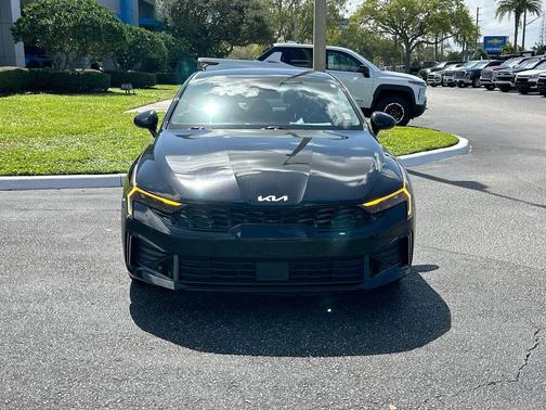 2025 Kia K5 LXS