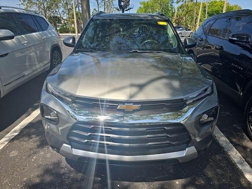Sterling Gray Metallic 2023 Chevrolet Trailblazer LT