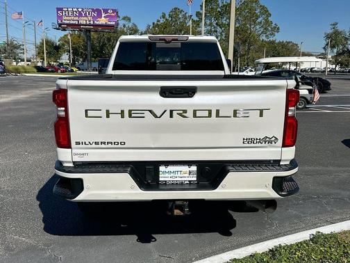 Iridescent Pearl Tricoat 2020 Chevrolet Silverado 2500 High Country