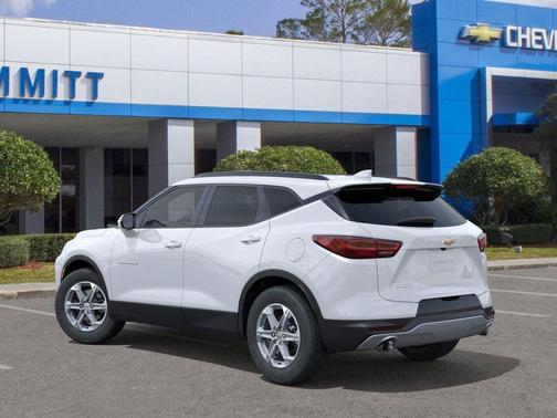 2026 Chevrolet Blazer LT